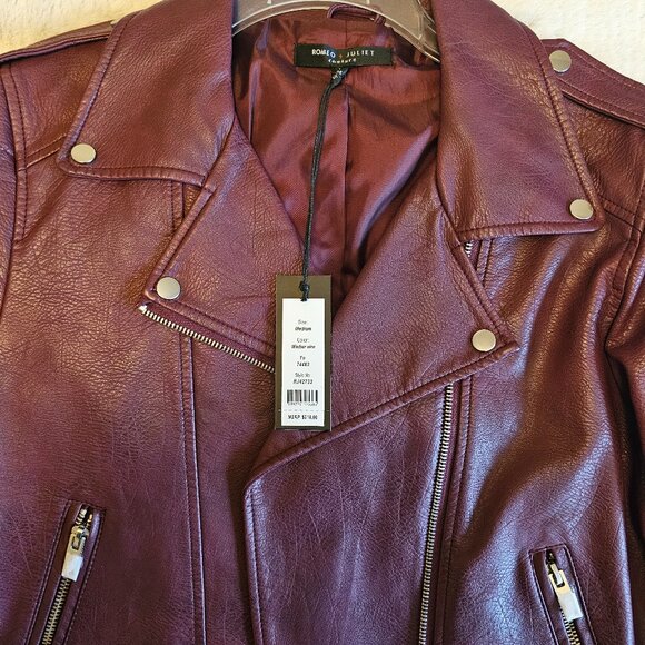 Red leather jacket - Picture 9 of 10